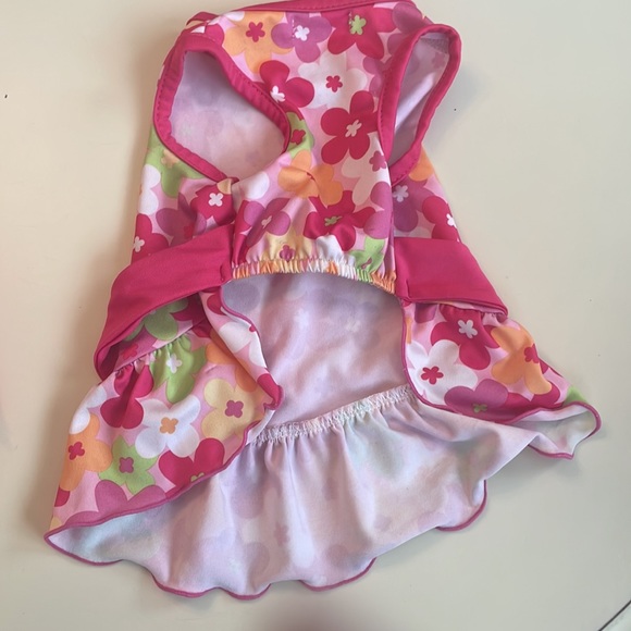 Tiny Dog Clothes and Harness - total of 4 pieces - Picture 7 of 12